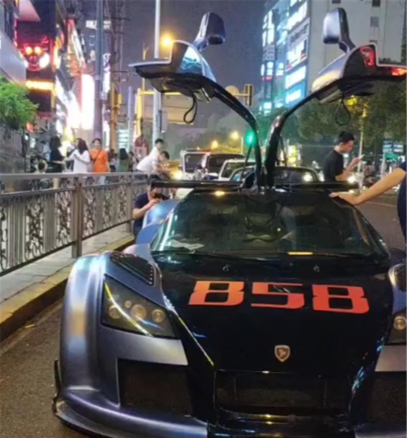长沙实拍1500万阿波罗太阳神性能媲美布加迪车主是快手网红