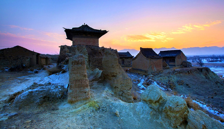 开阳堡被称为第二楼兰的盛世古城历经千年不衰