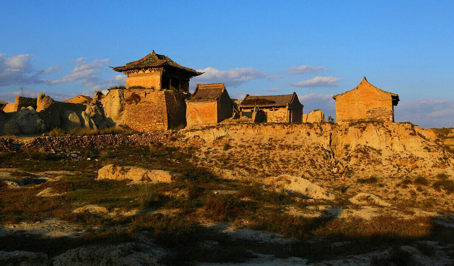 开阳堡被称为第二楼兰的盛世古城历经千年不衰