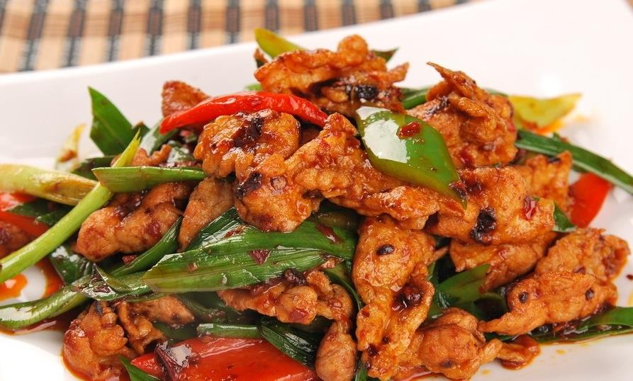 天冷了,回家不知道吃些什么,那就试试这几道香辣开胃菜!