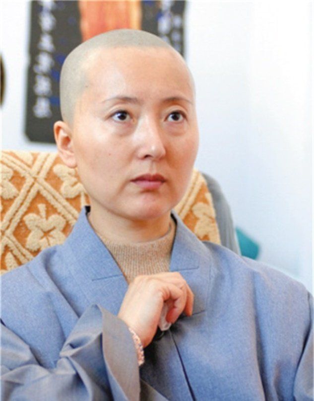 87版林黛玉陈晓旭出家照每次看到令人泪如雨下伤心不已