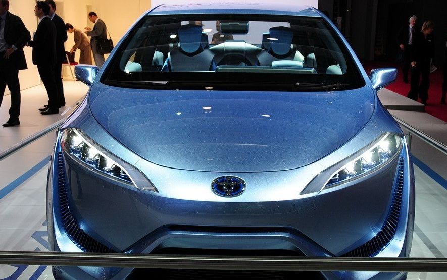 丰田fcv-r汽车,这样的造型你见过吗?