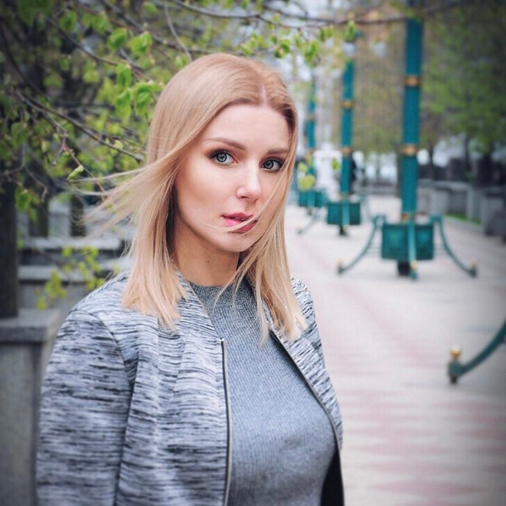 最美泰拳手伊卡翠娜台下是女神台上是杀手51再战曾晓婷