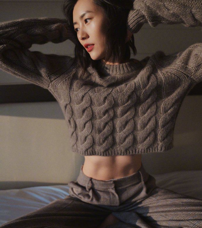 大表姐刘雯超美马甲线 不愧是超模