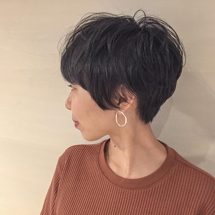 潮流厚重感短发塑颜减龄显年轻一步到位