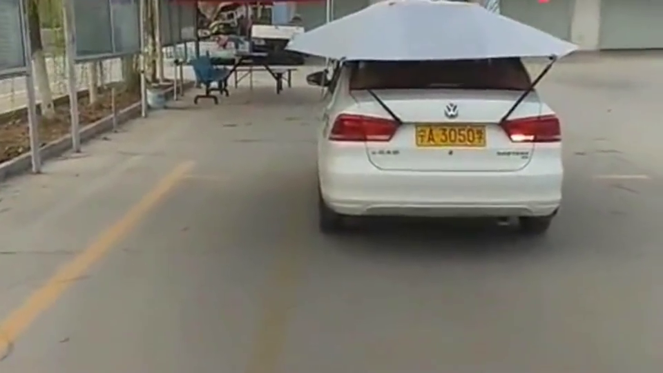 科目二:倒车入库左倒库的另外一种实用方法,入