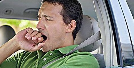 开车犯困怎么办,下面几招教你解决