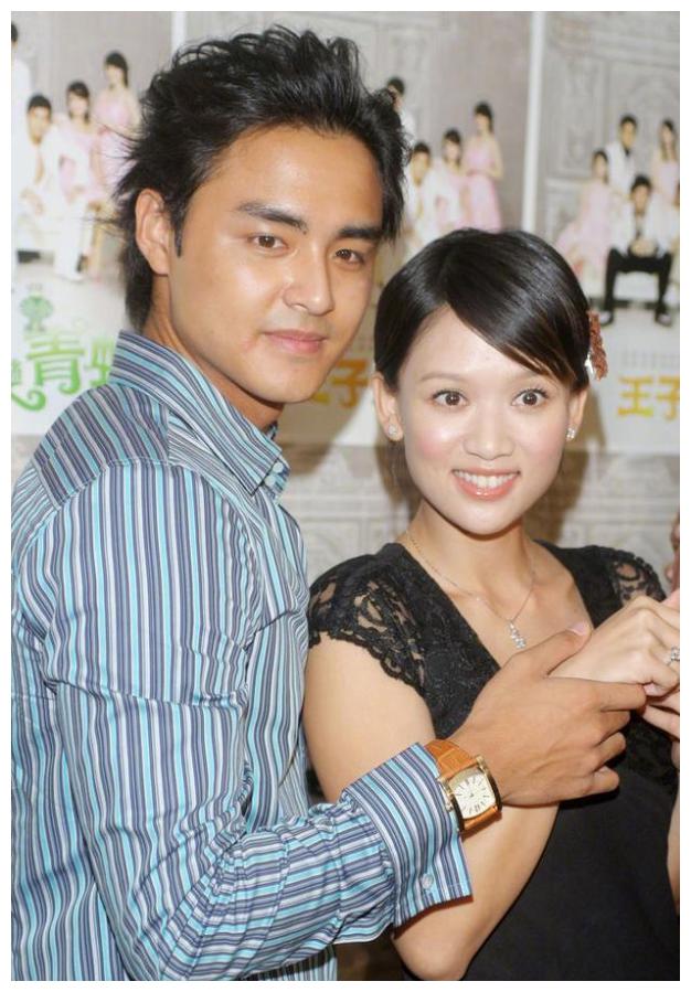 陈乔恩身穿婚纱再度搭档明道,两个人超级般配,网友:青春的回忆