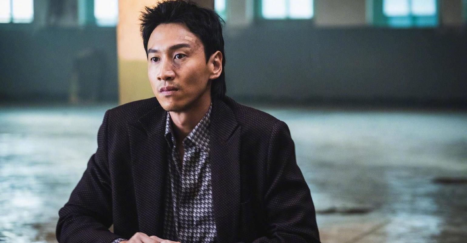 李光洙新片夺韩国电影预售榜冠军,"亚洲小王子"秒变"影帝"?