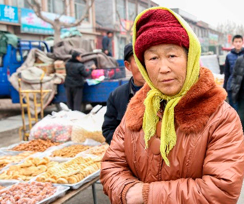 农村里土气的"方头巾",她温暖的怀抱是我的家,小时候的记忆