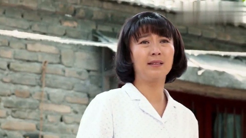 俺娘田小草:家里出这么大事,喜凤竟还和牛二在外面