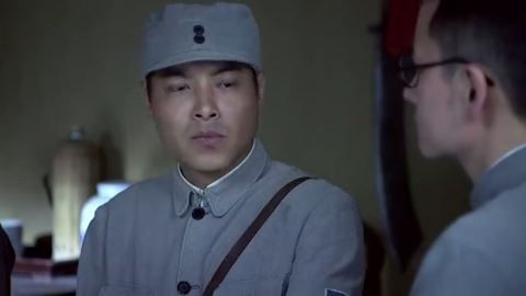 雪豹坚强岁月第40集:张仁杰利用地下党组织来调查自己人