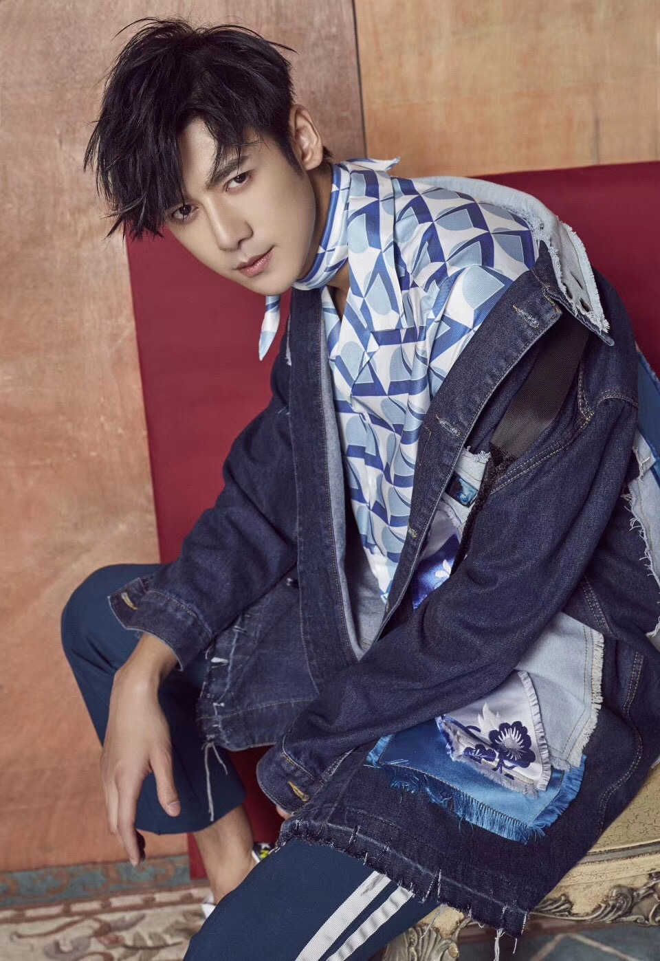 李鹤新剧三嫁惹君心开机龙家大少爷龙腾多样魅力引期待