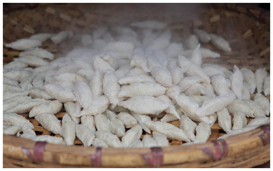 衡阳年味:风靡城乡的"鱼丸子"为啥做成梭形"小鱼儿"?