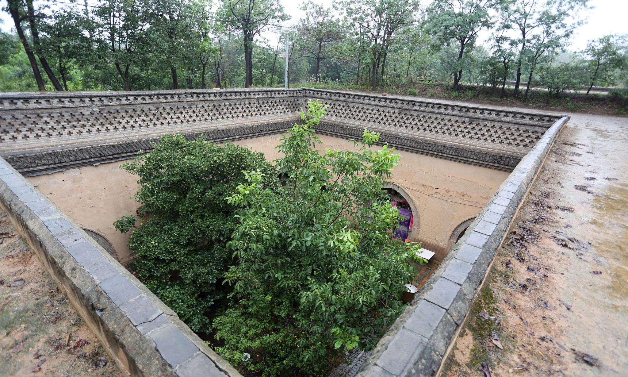 雨天实拍山西地坑院怎么排水,住在下面的人们又是怎样生活的_高清图集