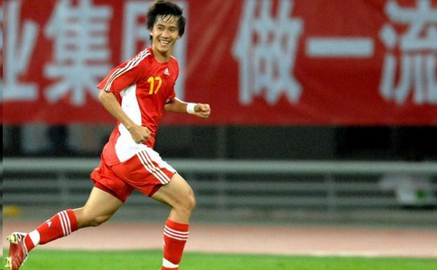 昔日申花名将重新上路,曾代表国奥参加北京奥运会|沈龙元|申花|角球