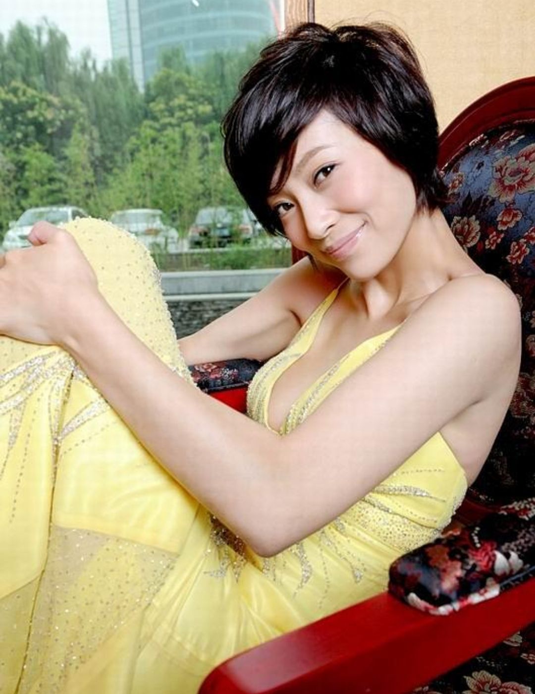 中国女演员 电视台的节目主持人 港星罗嘉良的妻子女星苏岩