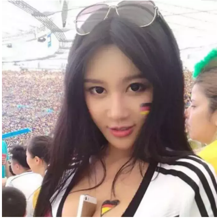 曾参演周润发的电影|足球宝贝|樊玲|胸夹_新浪新闻