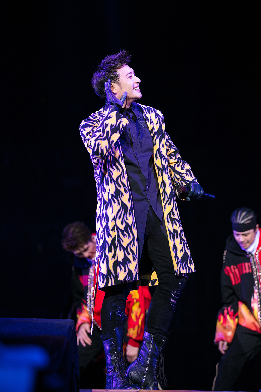 潘玮柏《创使者coming home》二度在沪开唱 歌迷爱你3000遍