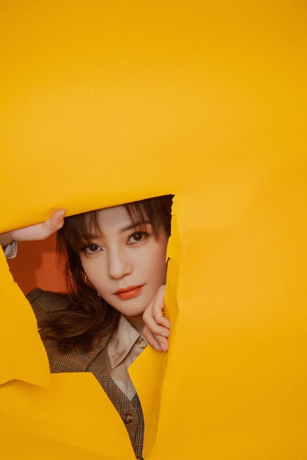 短发美女赵薇活力笑容甜美可人正妹治愈写真