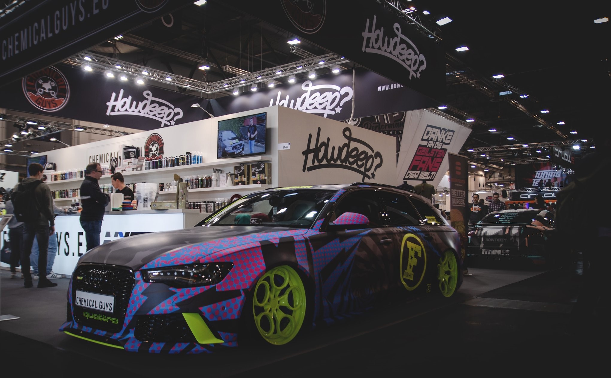 这就是改装车文化!-新浪汽车