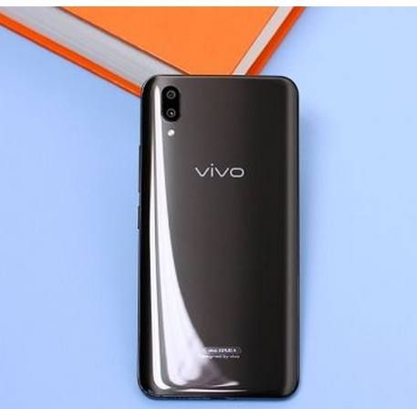 vivo x21和oppo r15不一样!网友:原来它更优秀!
