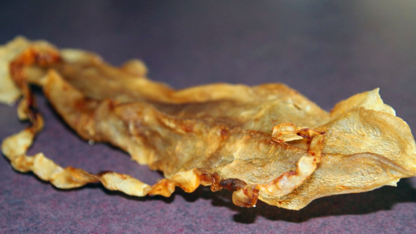 强行打开后车厢找到大量"美容佳品|石首鱼|鱼鳔|车厢_新浪新闻