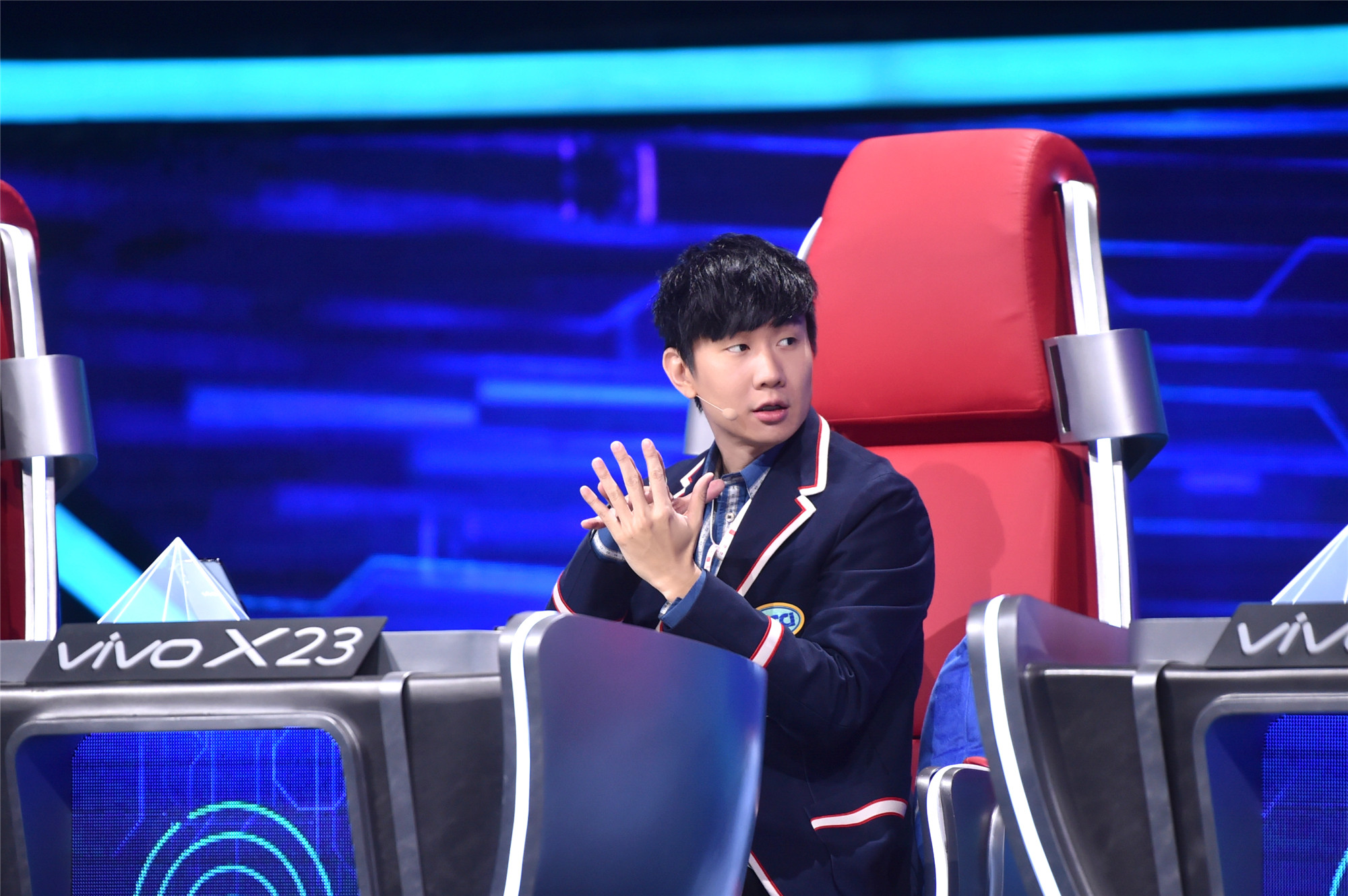 《梦声》林俊杰变身"破落王子"?张靓颖将健身房搬上舞台?