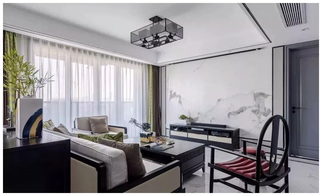 大理石做电视背景墙可真帅，小户型也能装，你也试试吧