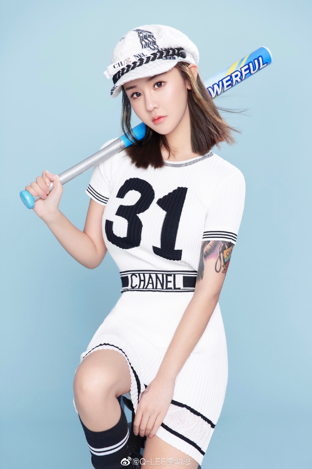 网红美女模特李幼恩迷人写真美照欣赏_高清图集_新浪网