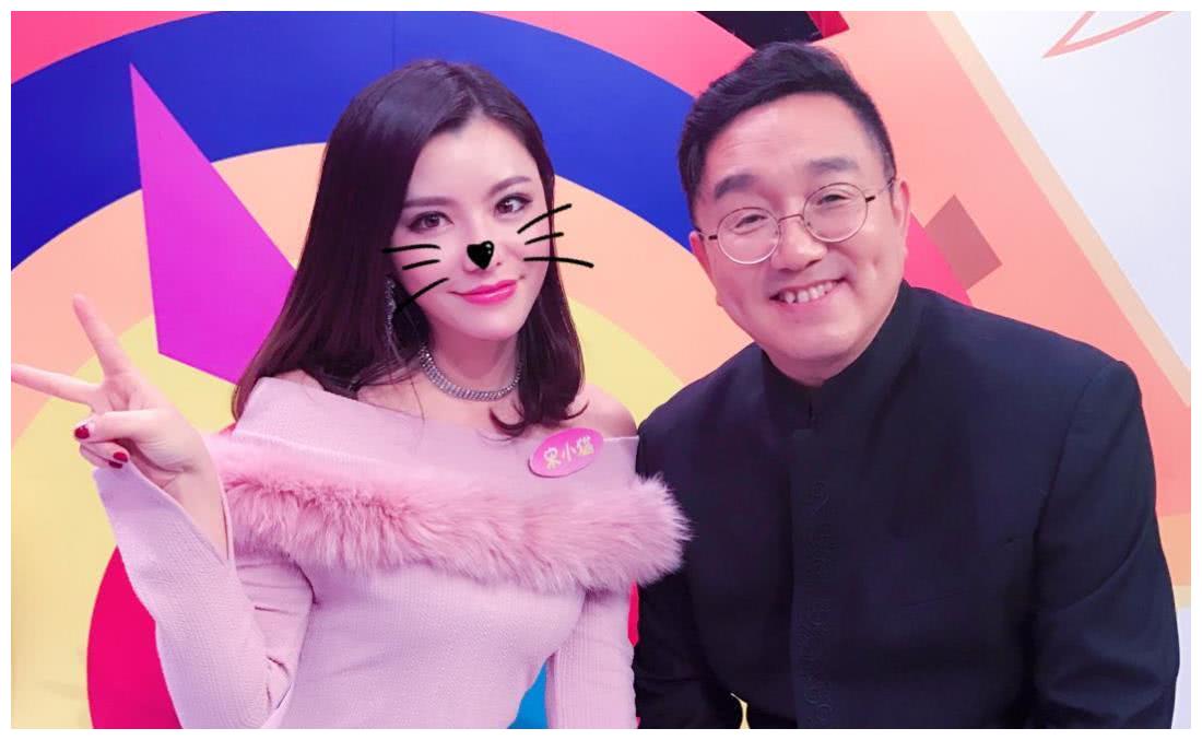 二婚娶小11岁娇妻,48岁老来得女乐坏了他|句号|郭雅丹|夫妻_新浪新闻