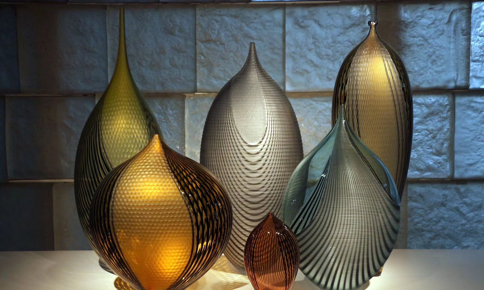 玻璃博物馆,带你领略不一样的艺术品|玻璃博物馆|艺术品_新浪新闻