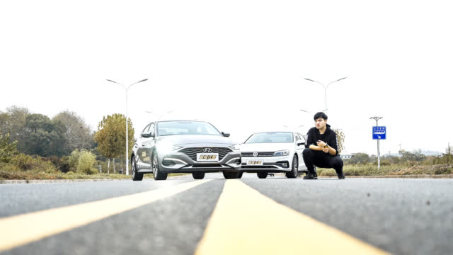 超级试驾-菲斯塔pk凌渡 为什么懂车的都买了这一台？