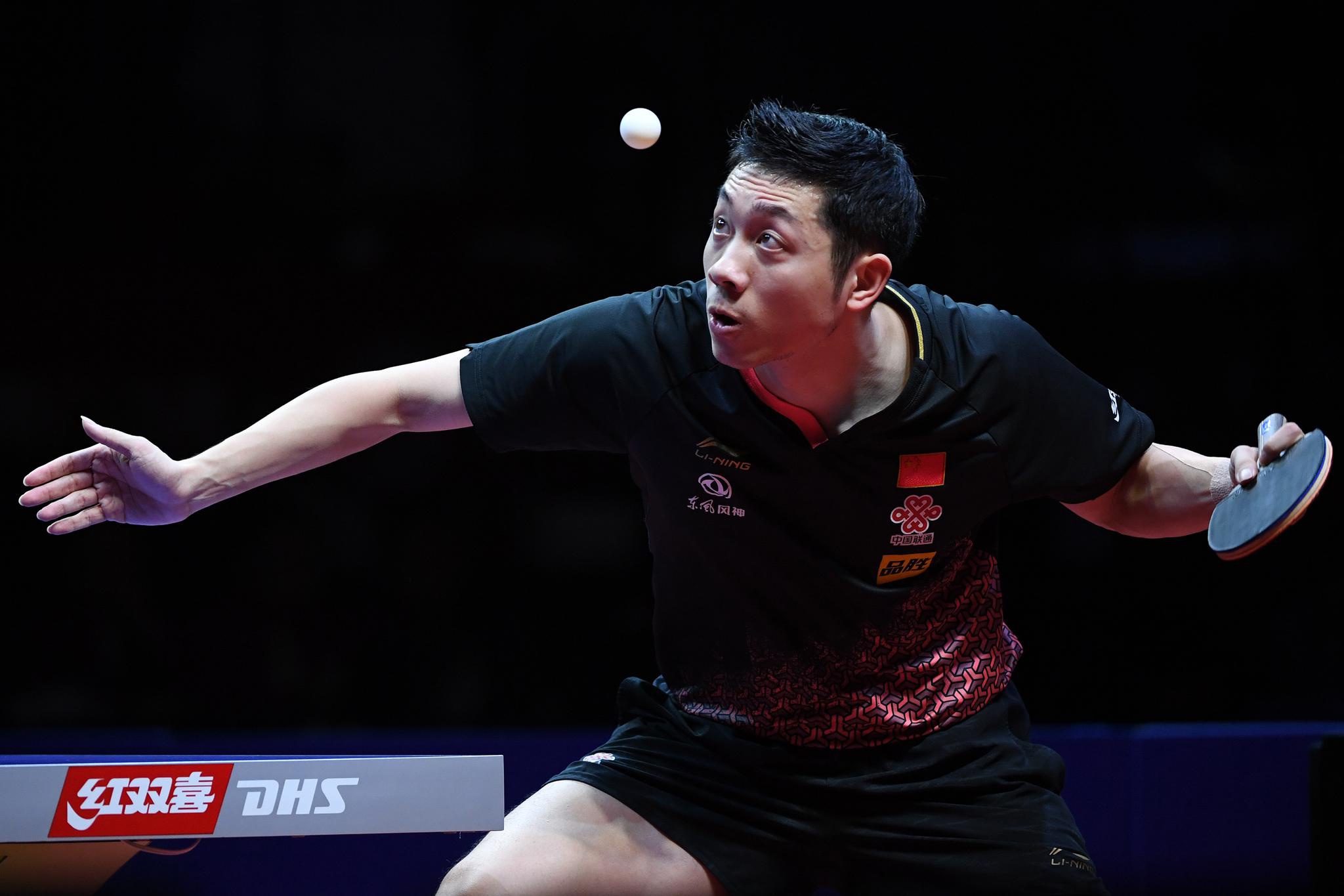 许昕胜徐晨皓 1月2日,许昕在比赛中发球