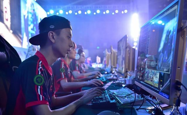 2019年全球电竞行业营收激增,游戏三巨头瓜分