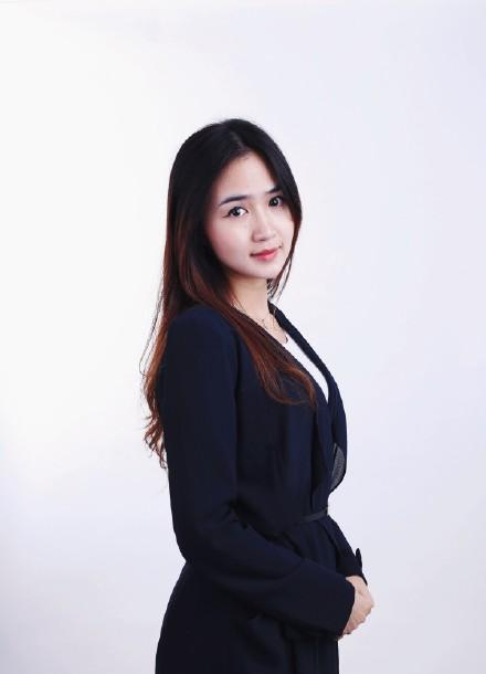 国产手机5位女总监,有颜值更有才华,宋紫薇,张佳瑶颜值最高