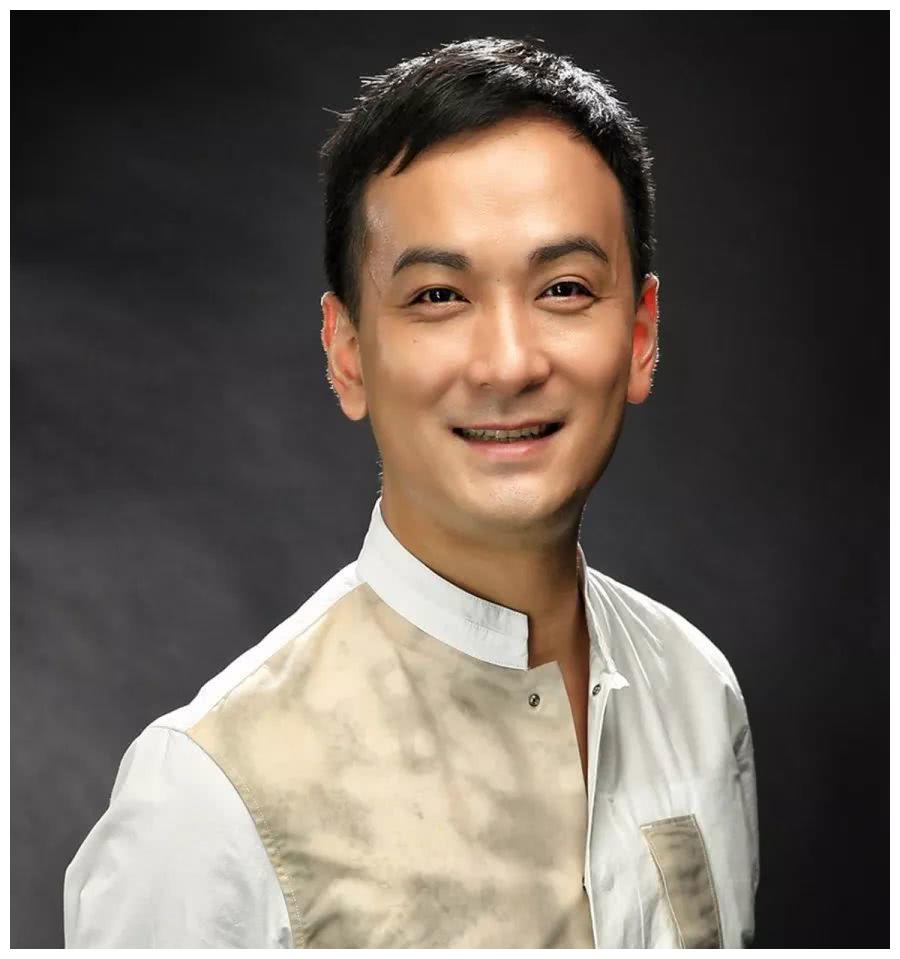 "昆曲follow me"明星课堂今日上线!