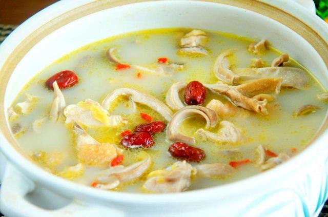 金牌猪肚鸡汤家庭版教学,一只猪肚一只鸡都不够吃