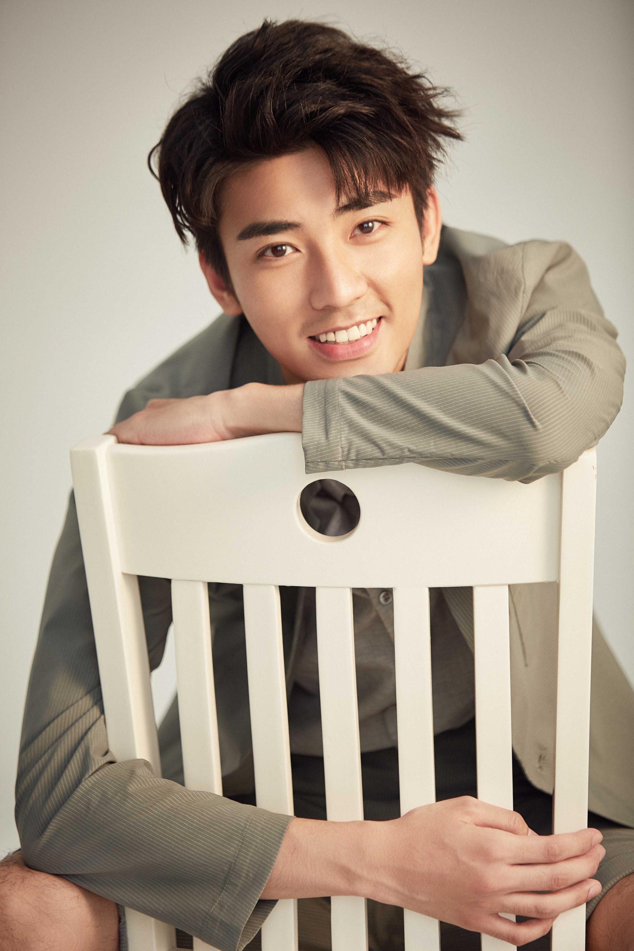 该电影由彭柯执导,演员张瀚文,彭静,赵智妍,钟轩凯等联袂主演.