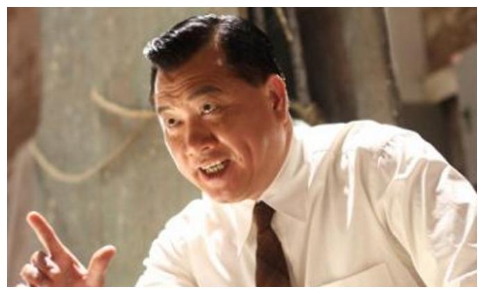 演黑帮老大的5位香港演员,图4本色出演,令人佩服的是一米六的