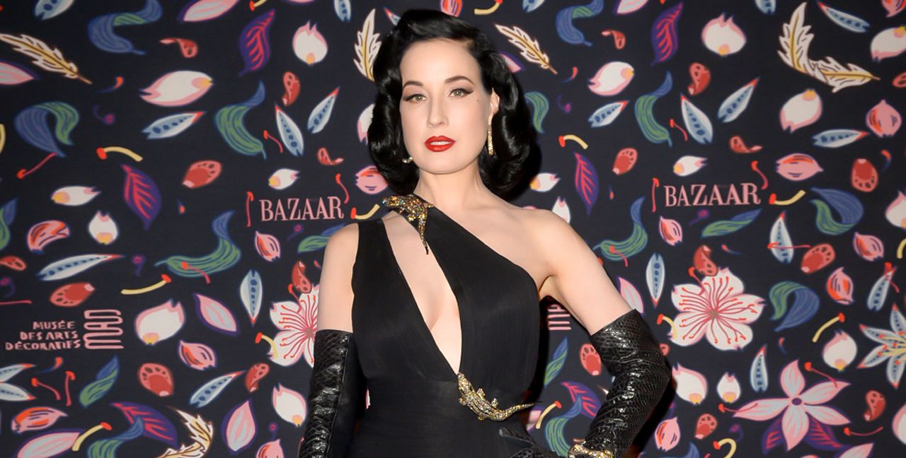 1 / 7 《芭莎》举办艺术展,舞娘蒂塔·万提斯(dita von teese)华丽