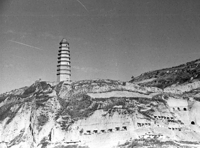 延安街道全攻略:历史与现代交织的脉络