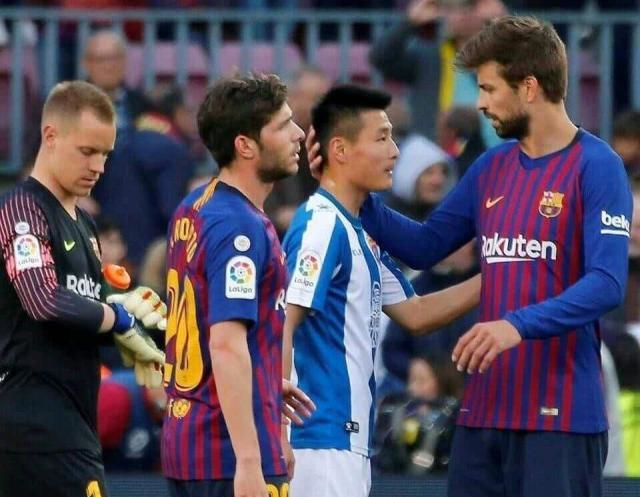 "日本梅西"久保健英与中国"武球王"武磊,为何都走向了饮水机