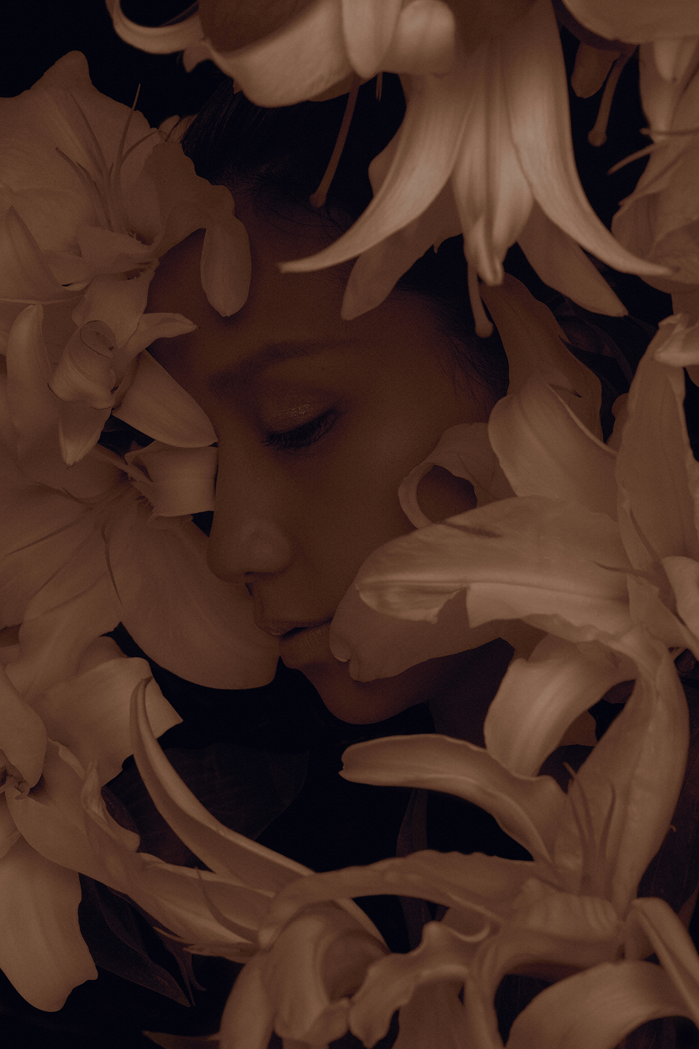 灵韵新星李丁丁双单曲发行情挑古典名作大展中国风情愫