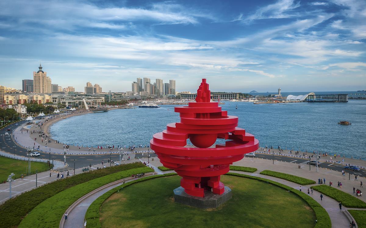 青岛有一处低调的小山:地理位置优越,是观赏风景的绝佳去处