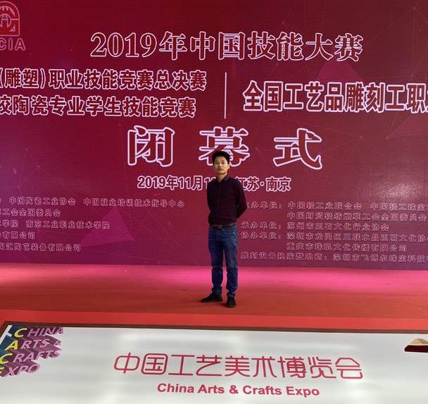 刘喜长新作《乘龙观音》惊艳问世