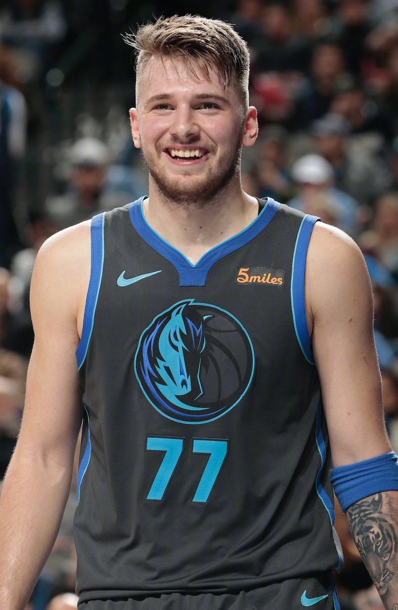 年轻高颜又多金他才是nba的人生赢家啊