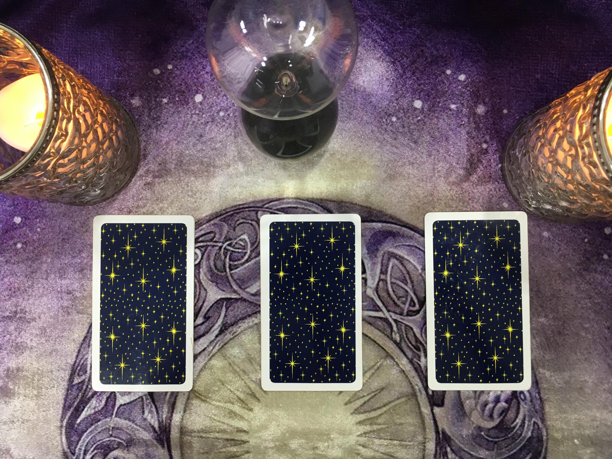 灵巫塔罗2019年水象星座10月份爱情运势占卜双鱼座失去平衡