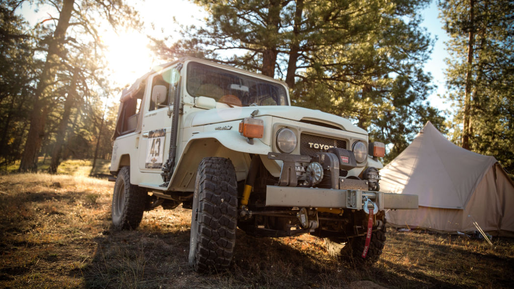 丰田兰德酷路泽fj40