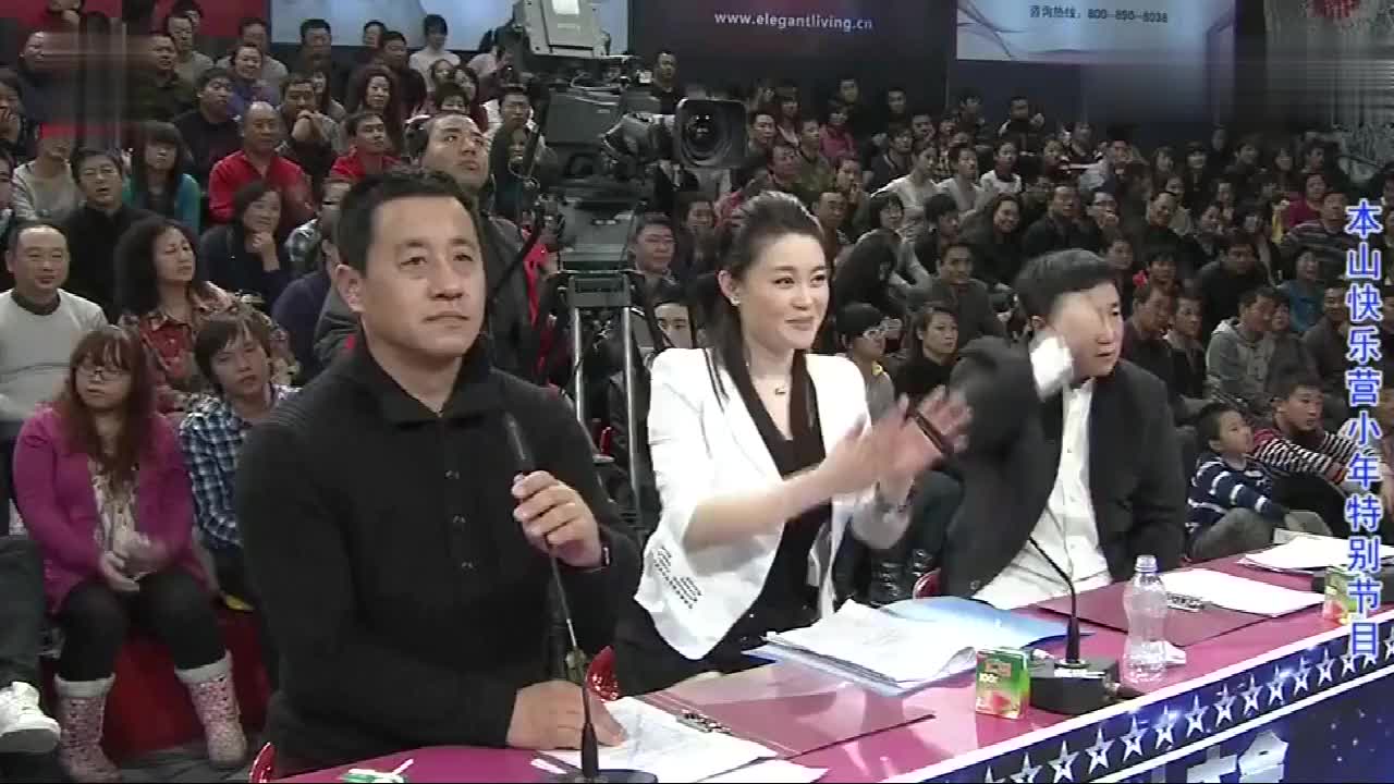 赵本山徒弟太抢手两个媳妇抢一个长贵我也俩